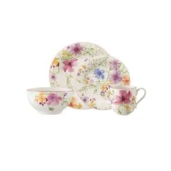 Villeroy & Boch Mariefleur Basic Four-Piece Dinnerware Place Setting